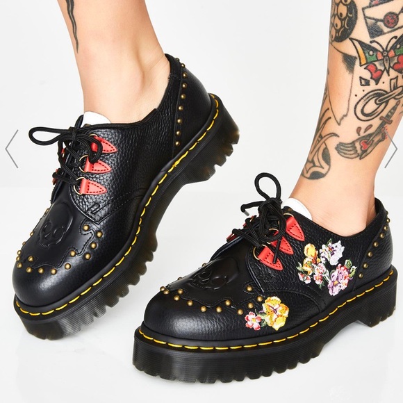 serova dr martens